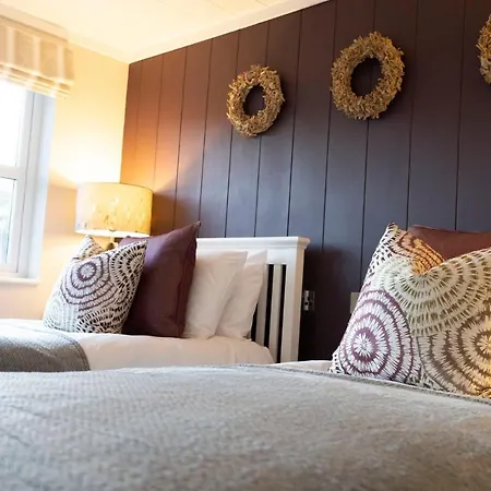 롯지 Hollicarrs - The Rushes Riccall